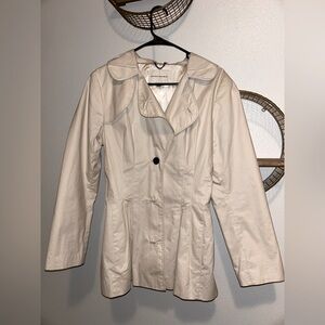 Pre-Owned, cream color, Banana Republic jacket.